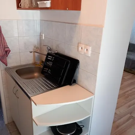 Lotus -obnovena Appartement *